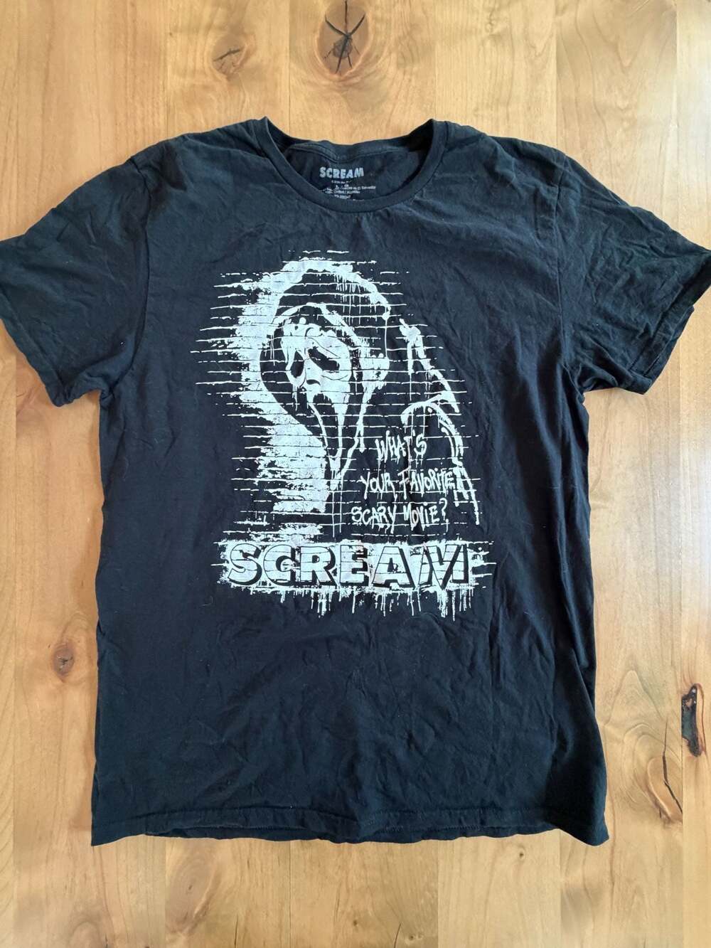 Scream Ghostface 'What's Your Favorite Scary Movie?' Graphic Black T-Shirt L